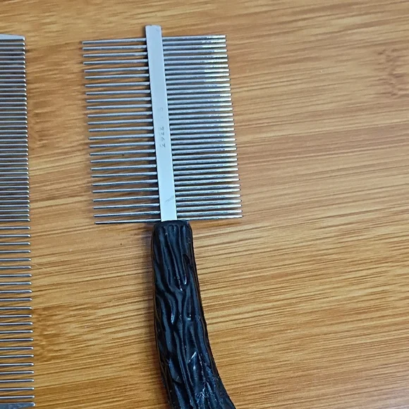 Professional Grooming Scissors and Comb Set - Silver - Picture 8 of 11